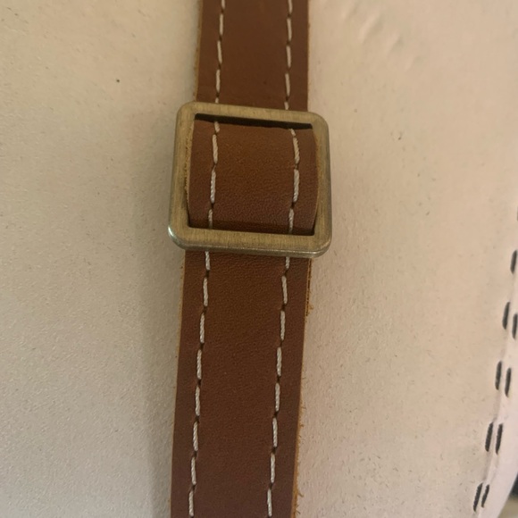 Portland, leather Crossbody - Picture 11 of 12